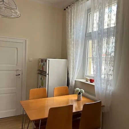 Mieszkanie W Kamienicy W Centrum 아파트 *