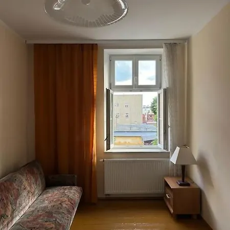 Mieszkanie W Kamienicy W Centrum *