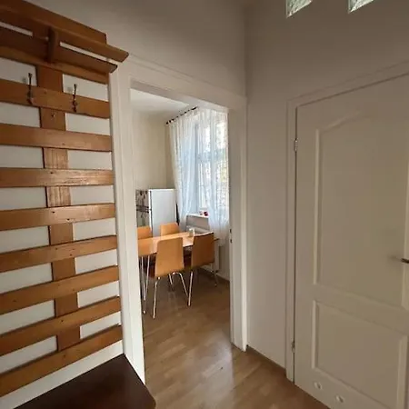 Mieszkanie W Kamienicy W Centrum Lägenhet *